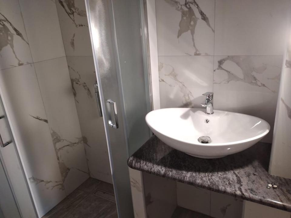 פארגה Zotos Rooms מראה חיצוני תמונה